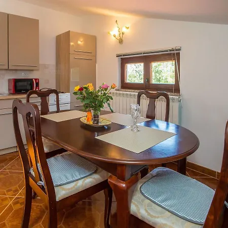 Cozy Apartment In Marcana With Private Terrace Apartamento
