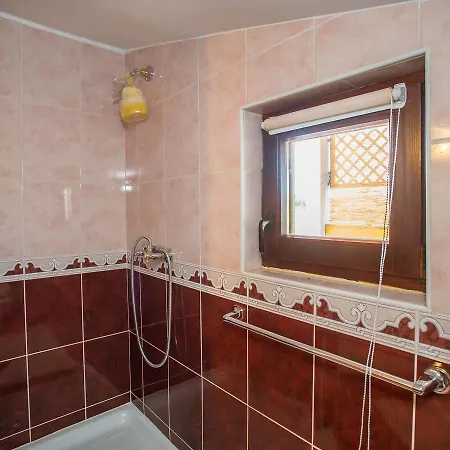 Apartamento Cozy Apartment In Marcana With Private Terrace *